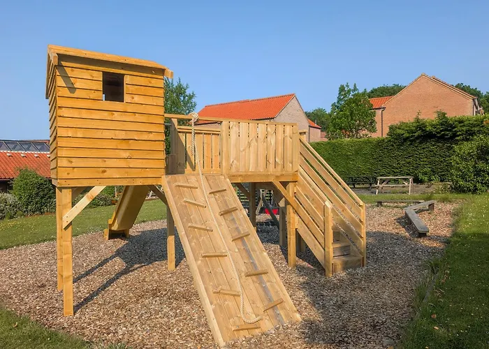 Capstan Semesterbostad *